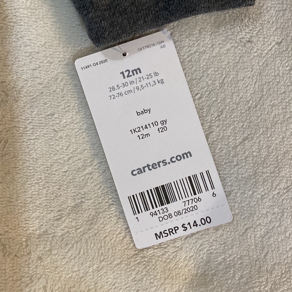 Carter’s onesie - Picture 5 of 9